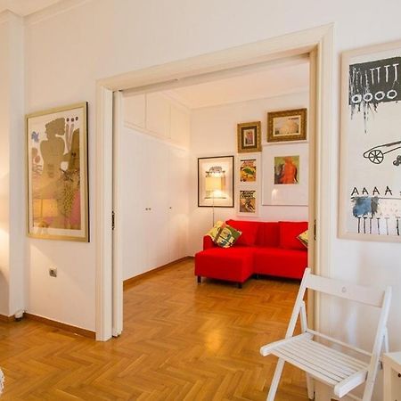 A Cozy Apt In Kolonaki Of Ateny Zewnętrze zdjęcie