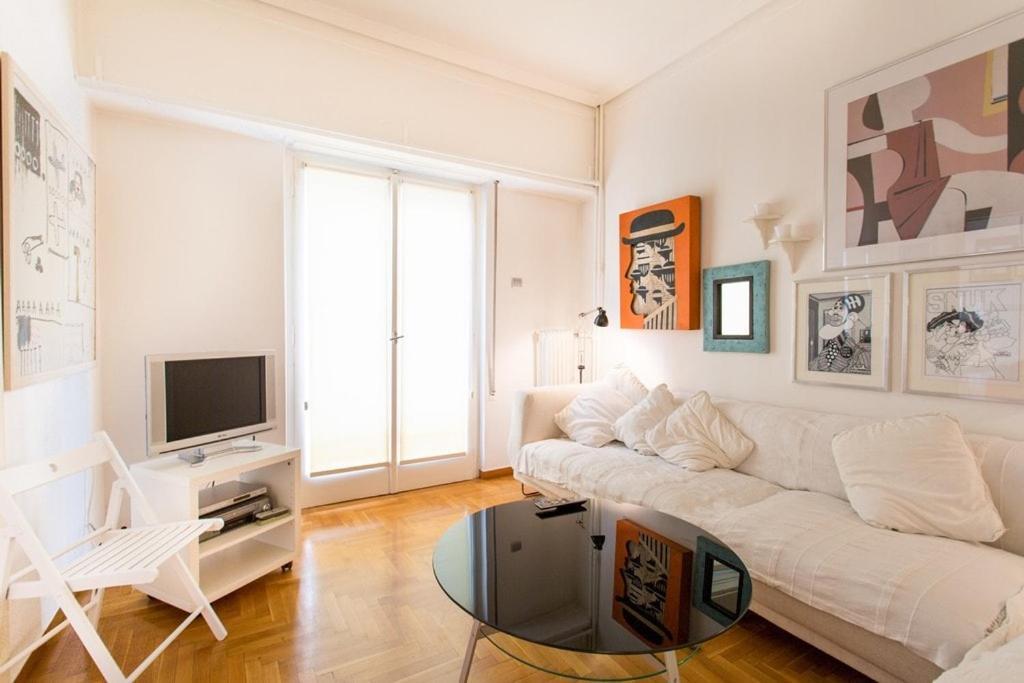 A Cozy Apt In Kolonaki Of Ateny Zewnętrze zdjęcie