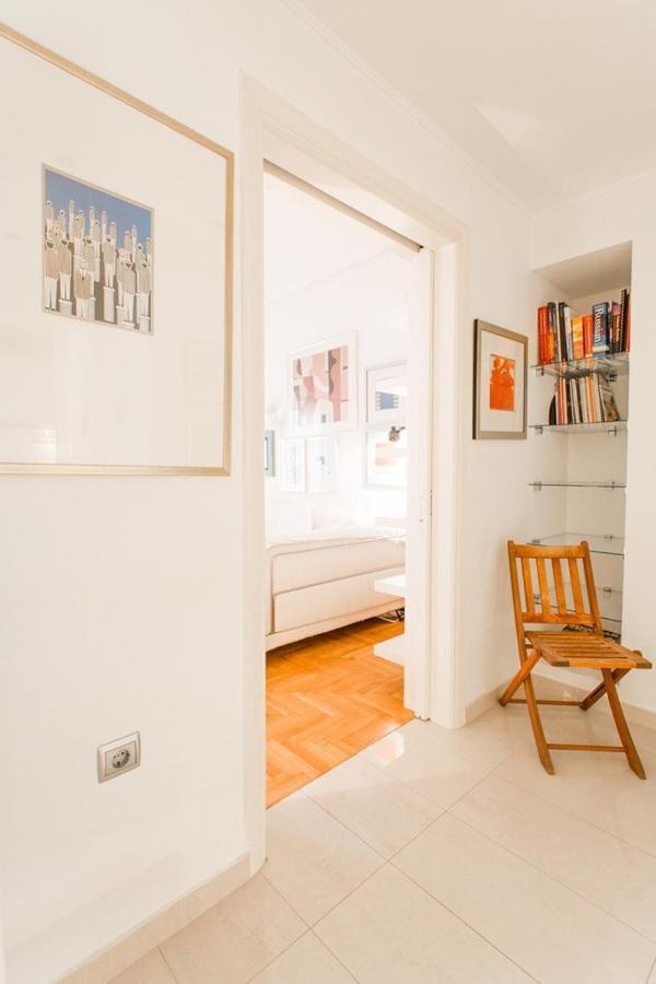 A Cozy Apt In Kolonaki Of Ateny Zewnętrze zdjęcie